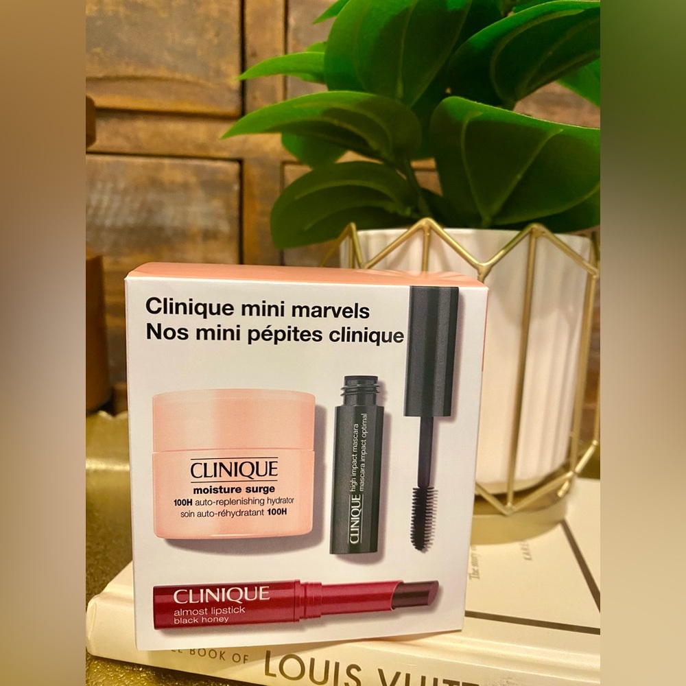 Clinique Mini Set: Moisture Surge, Almost Lipstick, and High Impact Mascara